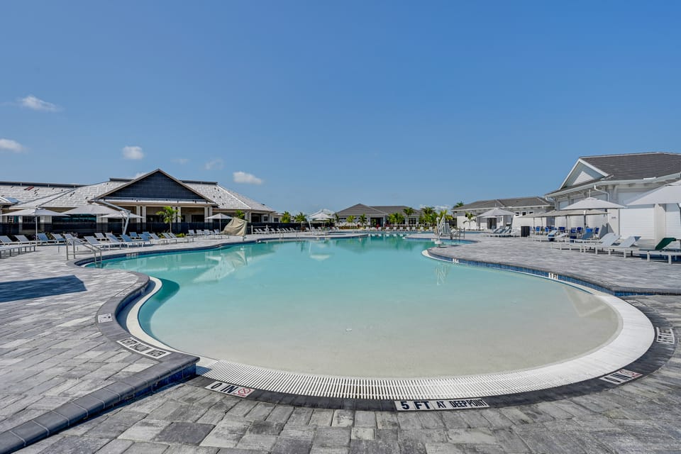Ave Maria Golf Retreat w/ Resort Perks + Balcony Apartment in Collier County