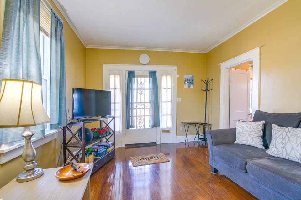 Pet-Friendly Memphis Home - 4 Mi to Downtown! House in Memphis