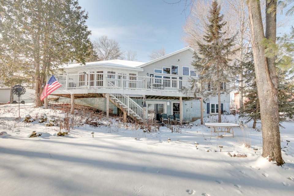 Lakefront Tomahawk Getaway w/ Deck & 2 Fireplaces! House in Wisconsin