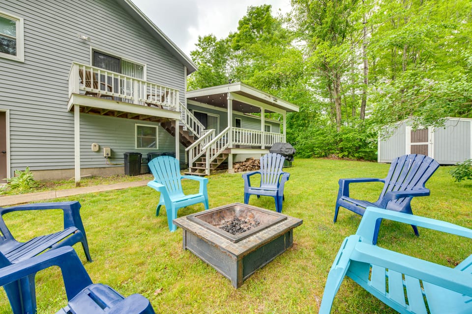Quiet New Hampshire Getaway w/ Game Room! House in Barnstead
