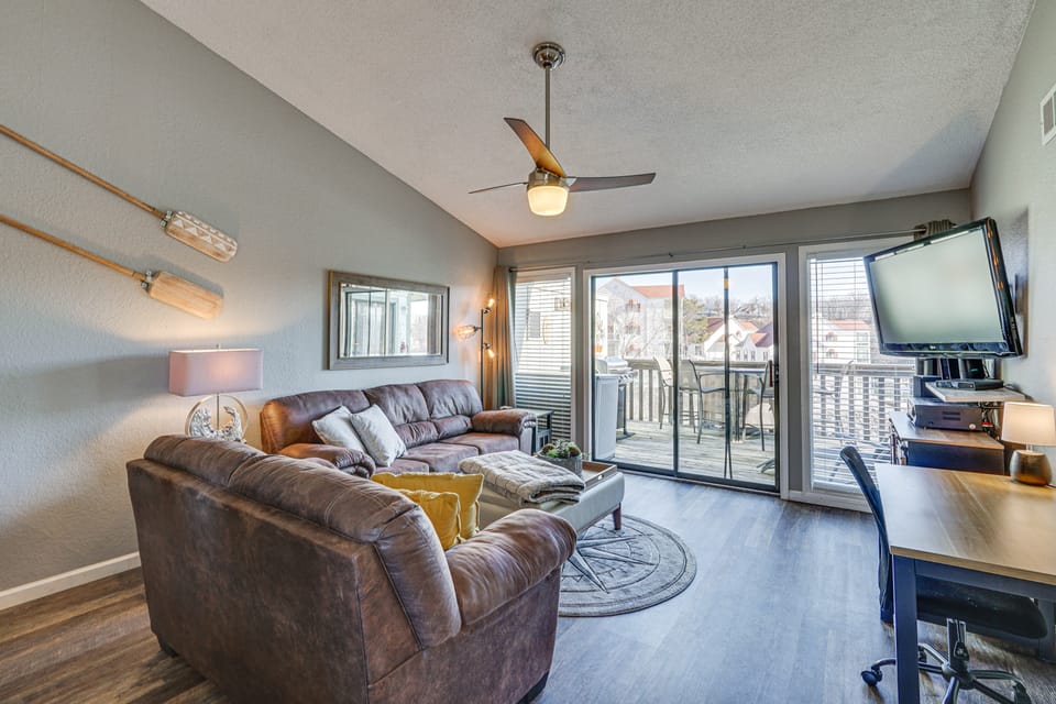 Village of Four Seasons Lake Condo w/ Pool Access! Apartment in Village Four Seasons