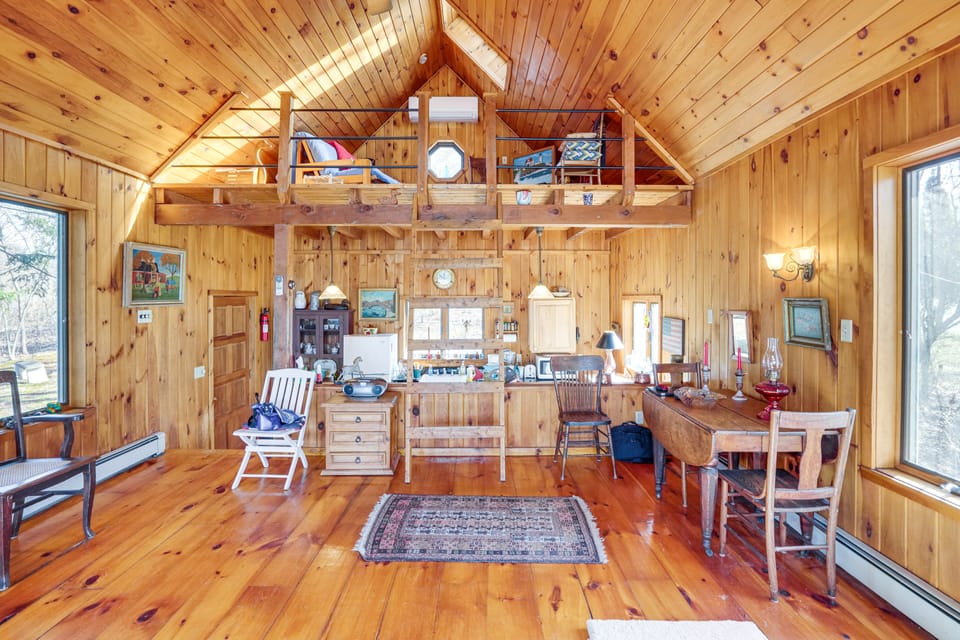 'Treehouse Sanctuary' on Sleepy Hollow Lake! House in Athens