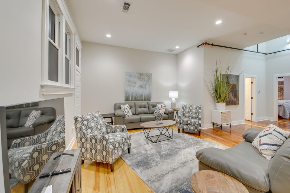 Spacious Downtown Hot Springs Vacation Rental! Apartment in Hot Springs