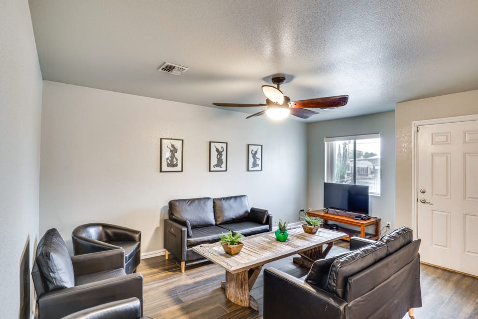 Fire Pit + Covered Patio: Bullhead City Escape! House in Bullhead City