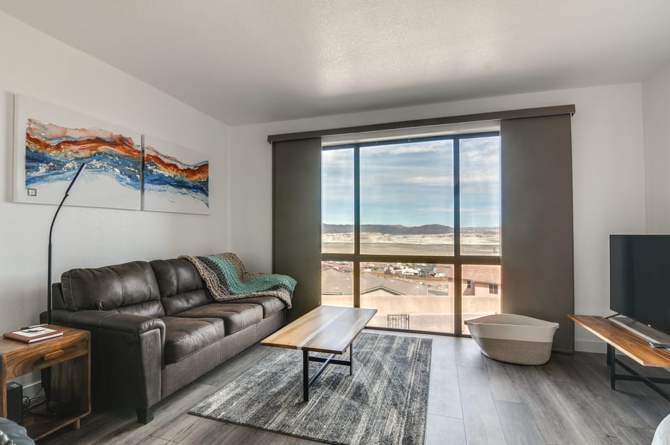 Lake Powell Views: Adobe Townhome w/ Patio Apartment in Arizona