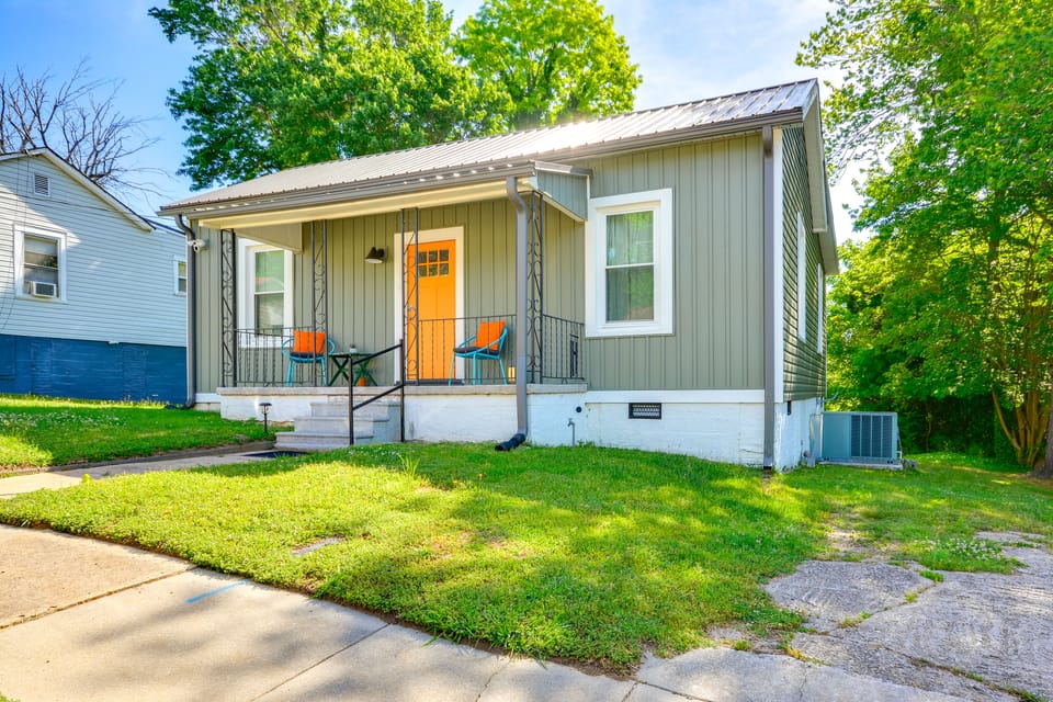 Danville Rental, Walk to Caesars Virginia Casino House in Danville