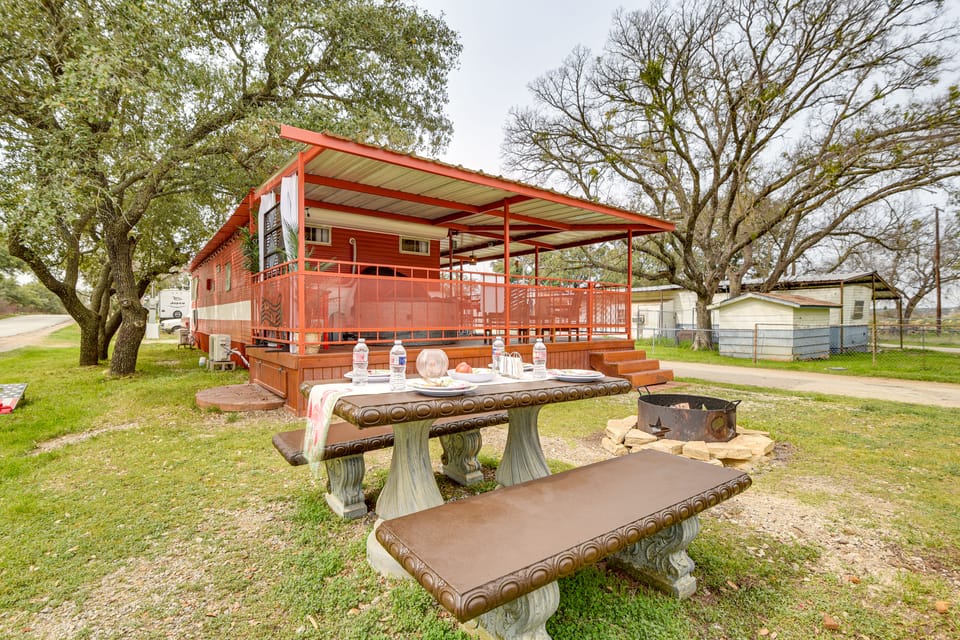 Pet-Friendly Brownwood Home: Walk to Lake! House in Texas