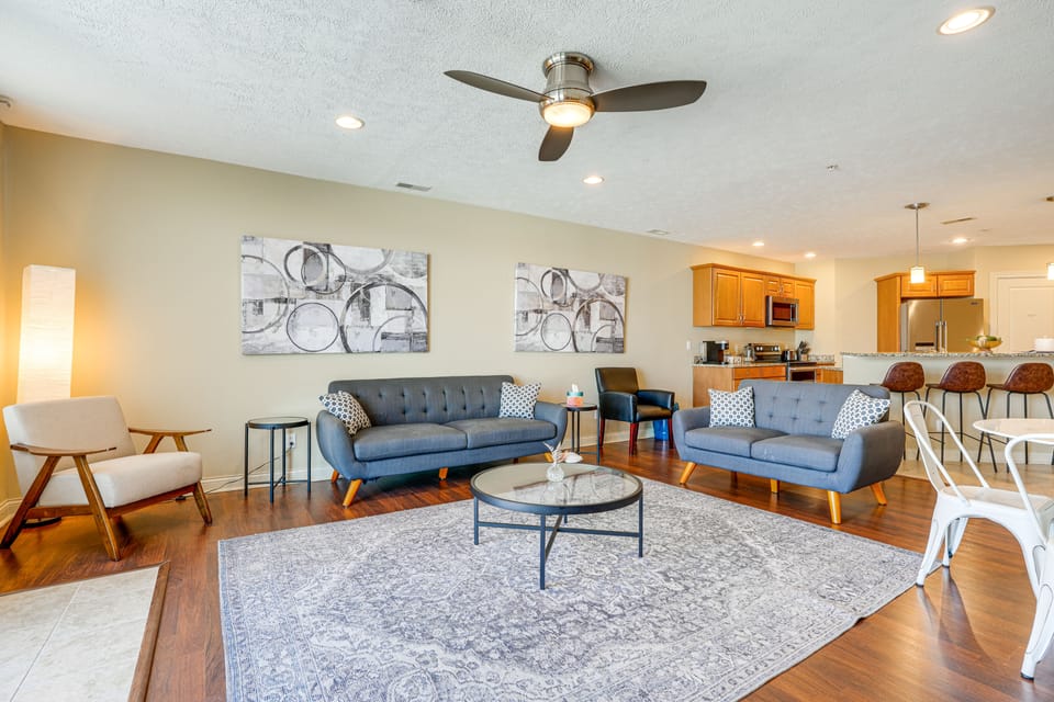 Downtown St Joseph Condo w/ Balcony & Harbor View Apartment in St Joseph