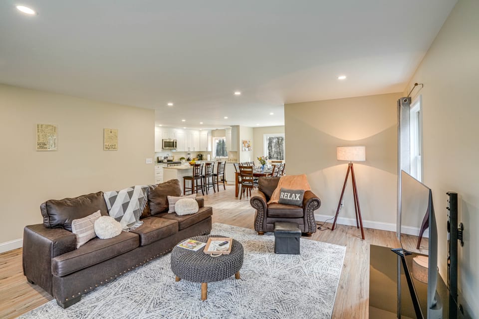 Catskills Winter Getaway w/ Game Room House in Capital District, NY, USA