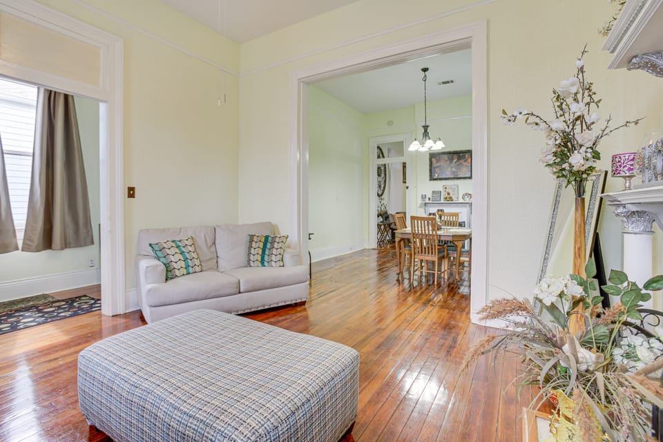 NOLA Home w/ Front Porch ~ 1 Mi to French Quarter! House in New Orleans