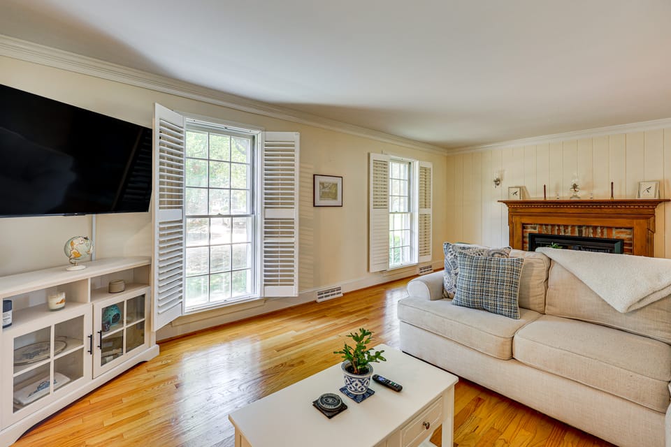 Richmond Vacation Rental ~ 10 Mi to Downtown! House in Chesterfield County