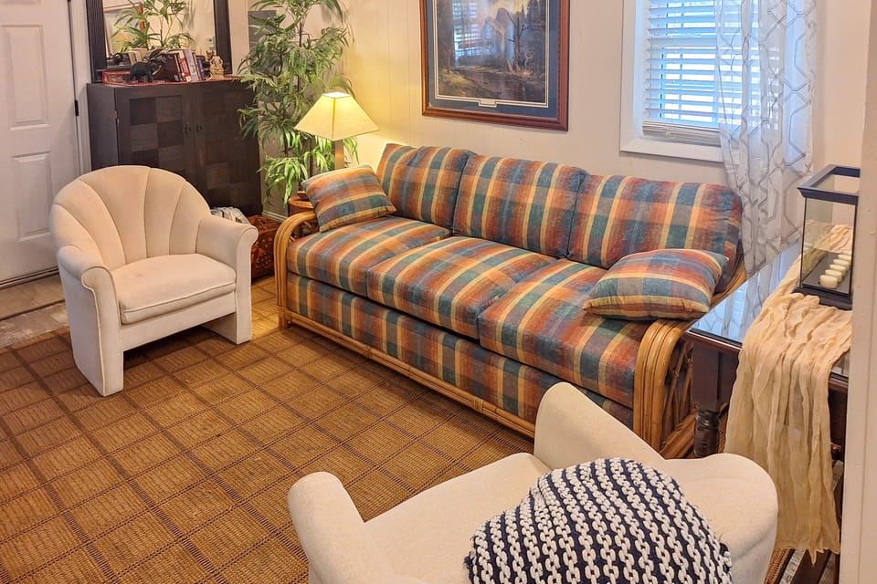 Secluded Newport Getaway w/ Fire Pit & Grill! House in North Carolina