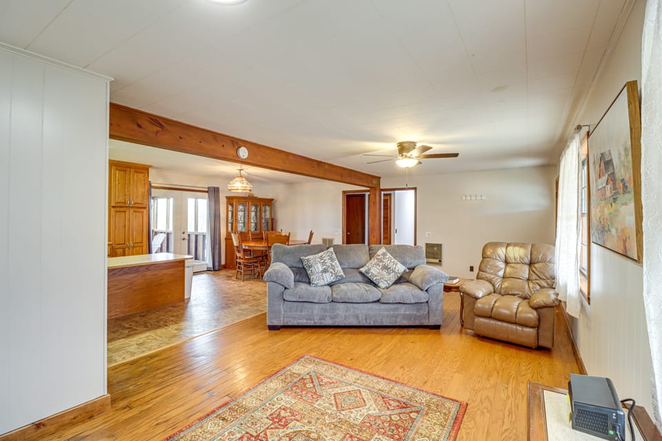 Pet-Friendly Onia Vacation Rental w/ Private Deck! House in Arkansas