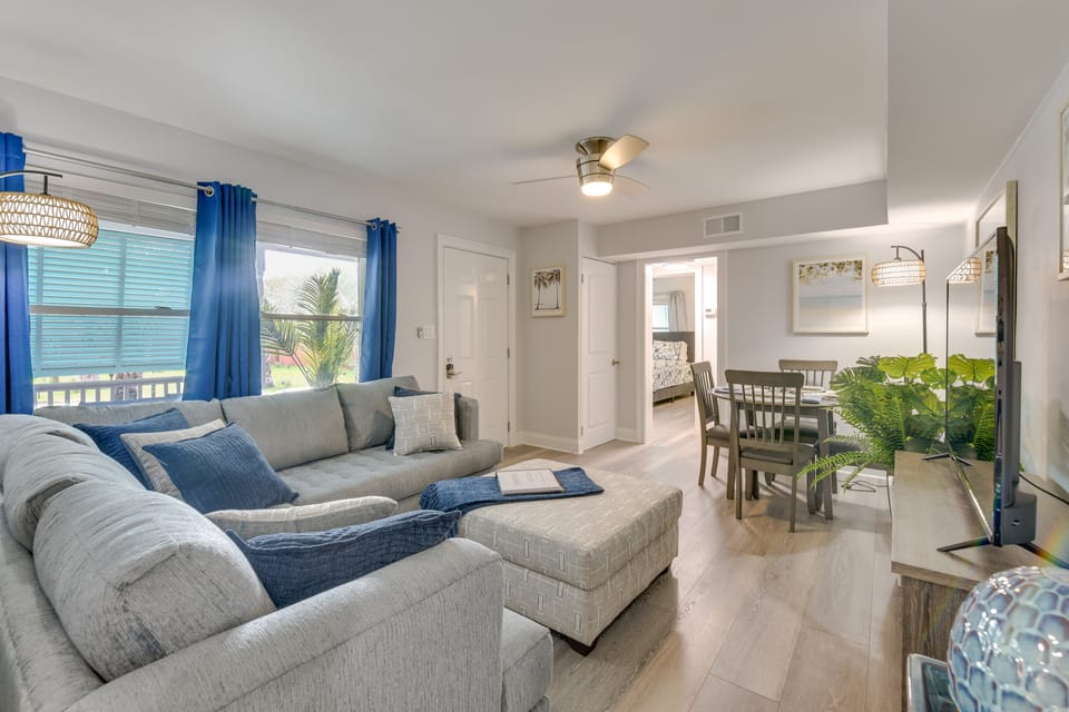 Near Boardwalk + Breweries: Emerald Coast Getaway! House in Fort Walton Beach