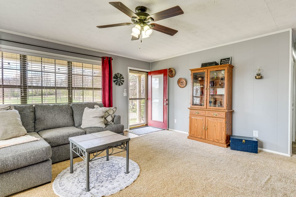Furnished Deck & Fire Pit: Greeneville Home! House in Tennessee