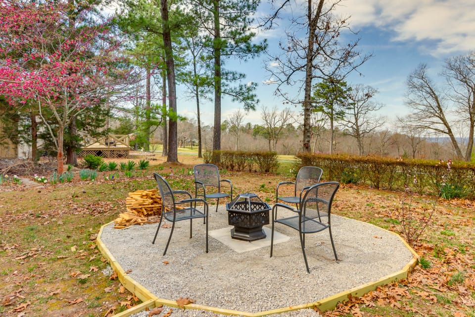 Hot Tub + Deck: 'Holiday Island Fairway Estate’ House in Table Rock Lake