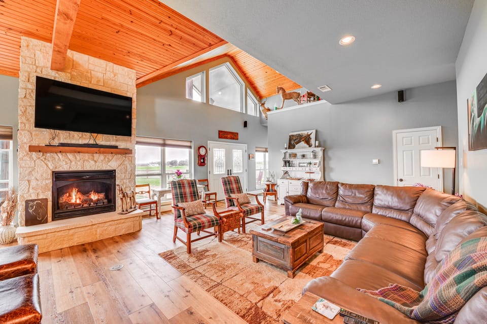 Farm Retreat w/ Furnished Patio: 12 Mi to McKinney House in Texas