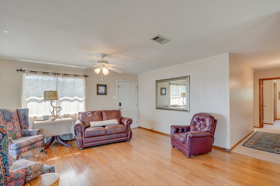 Hawkins Vacation Rental w/ On-Site Lake Access! House in Texas