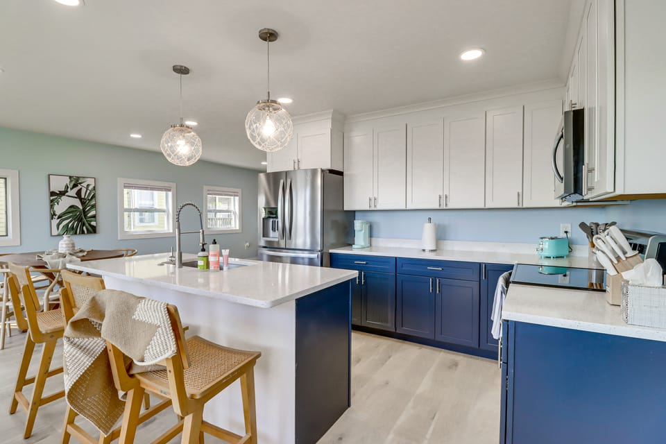 Bayfront Maryland Retreat w/ Deck, Near Beaches! House in Anne Arundel County