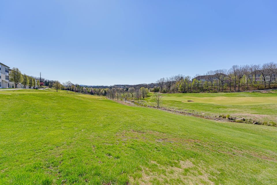 Steps to Branson Strip: Condo w/ Sunroom Apartment in Branson