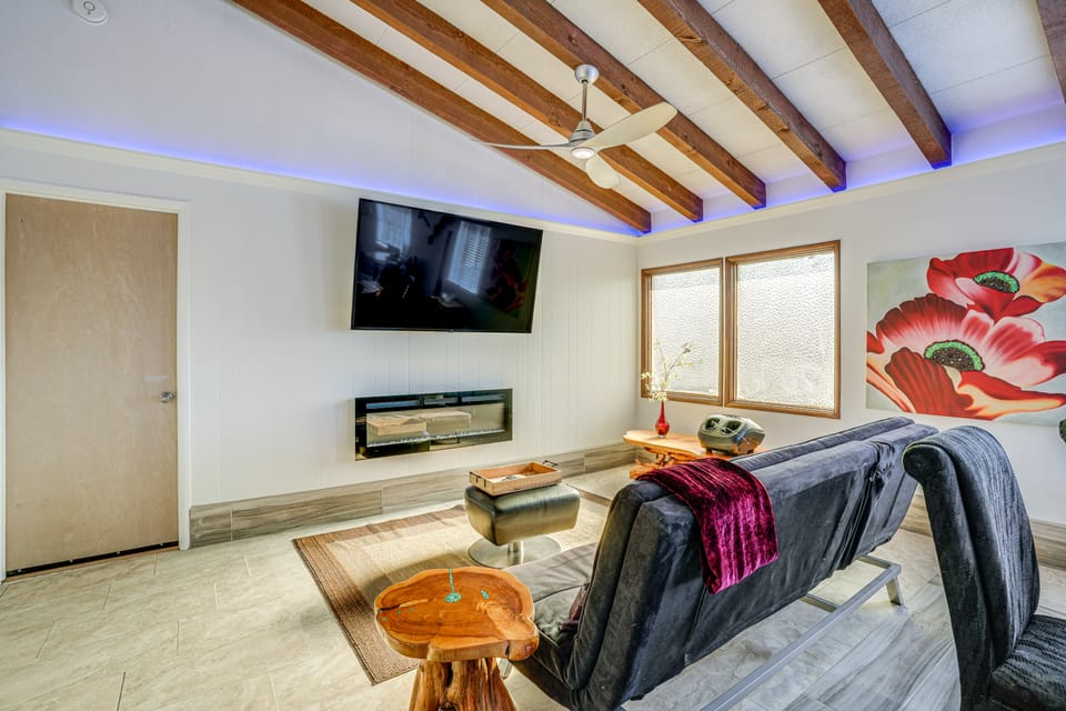 1 Mi to Dtwn: Scenic Prescott Hillside Retreat! Apartment in Prescott