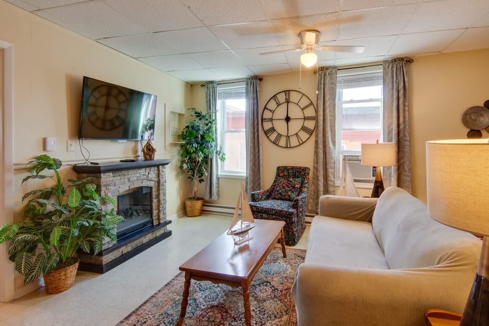 Balcony + Scenic Views: Chautauqua Lake Retreat Apartment in Mayville