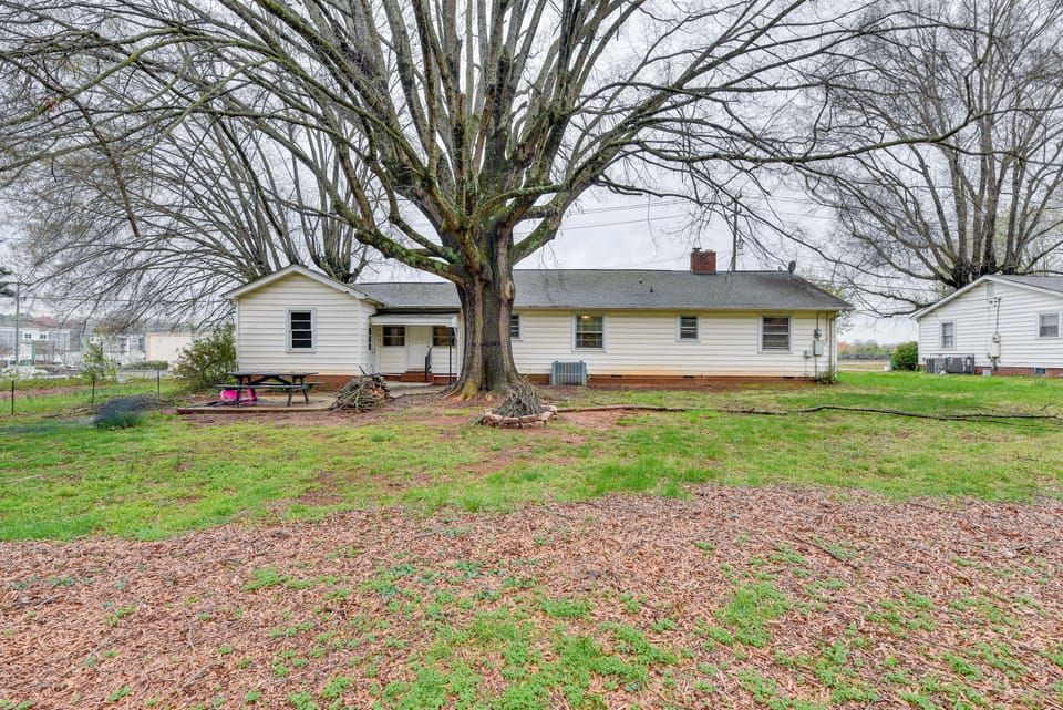 Cozy Charlotte Home w/ Fire Pit ~ 6 Mi to Uptown! House in Charlotte