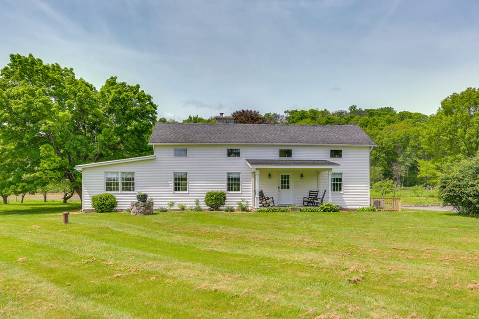 Historic Farmhouse in Layton w/ Deck! House in Pocono Mountains