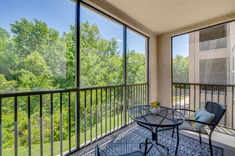 10 Mi to Disney! Resort Condo at ChampionsGate Apartment in Four Corners