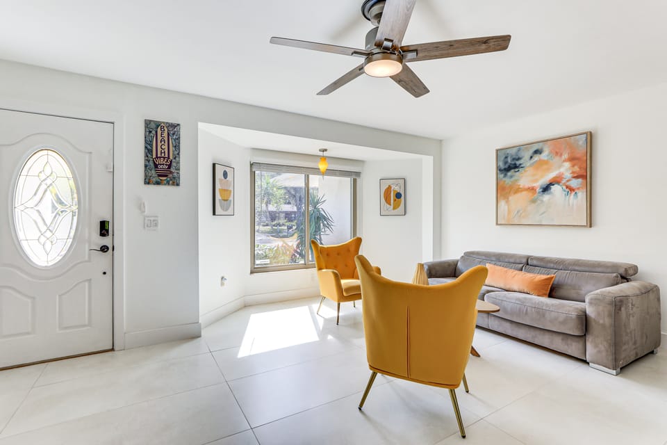 Sarasota Home w/ Private Pool ~ 10 Mi to Beach! House in Florida