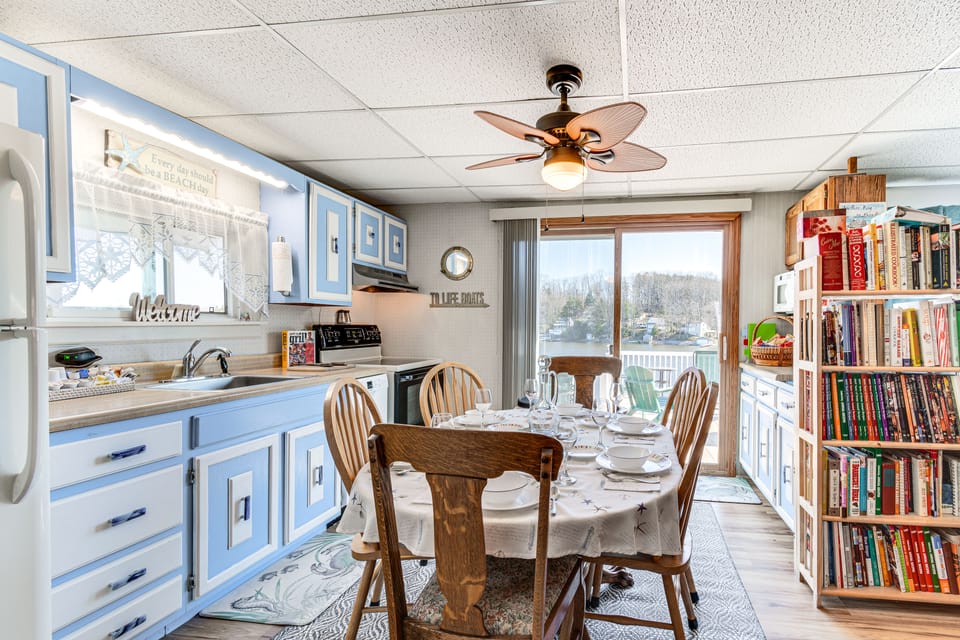 Waterfront Wolcott Vacation Rental w/ Deck & Views Cottage in New York