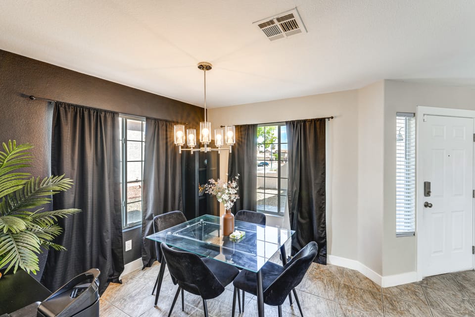 Las Vegas Home w/ Private Pool - Close to Casinos! House in Las Vegas