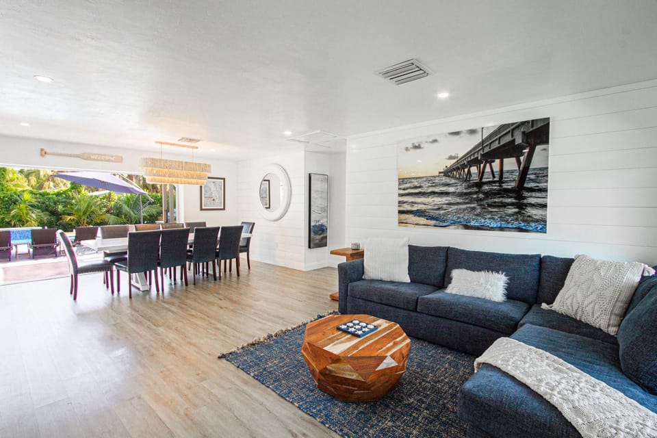 Naples Escape w/ Furnished Patio & Private Pool! House in East Naples