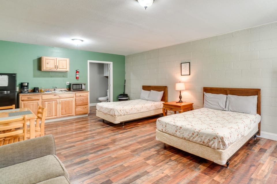Hike & ATV Trails | Trail Access On-Site Apartment in Tennessee
