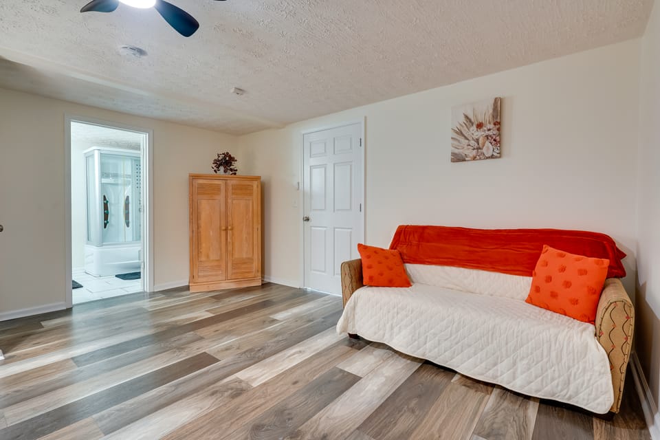 Pet-Friendly Zanesville Haven w/ Game Room! Apartment in Ohio