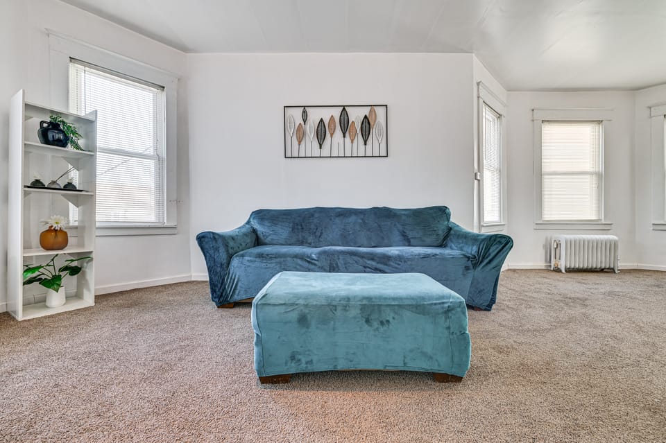 Schenectady Vacation Rental ~ 18 Mi to Albany! Apartment in Rotterdam