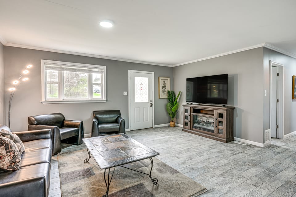 Cozy Silverwood Home: Near Golf Courses! House in Michigan