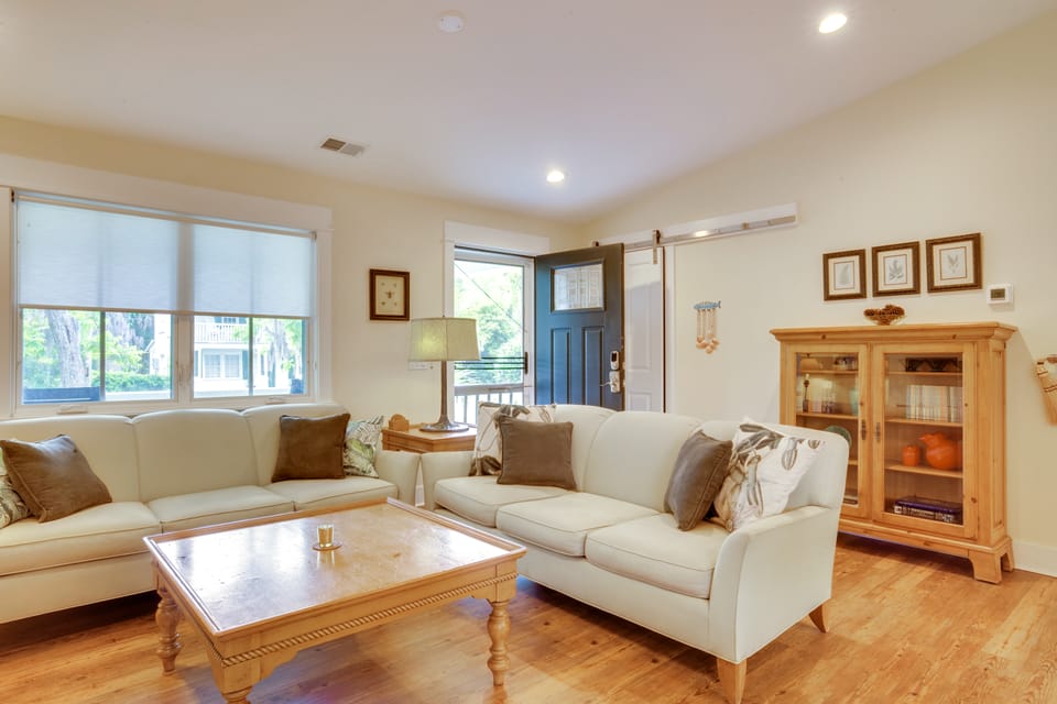 Home in Beaufort Historic District w/ Private Yard House in Beaufort