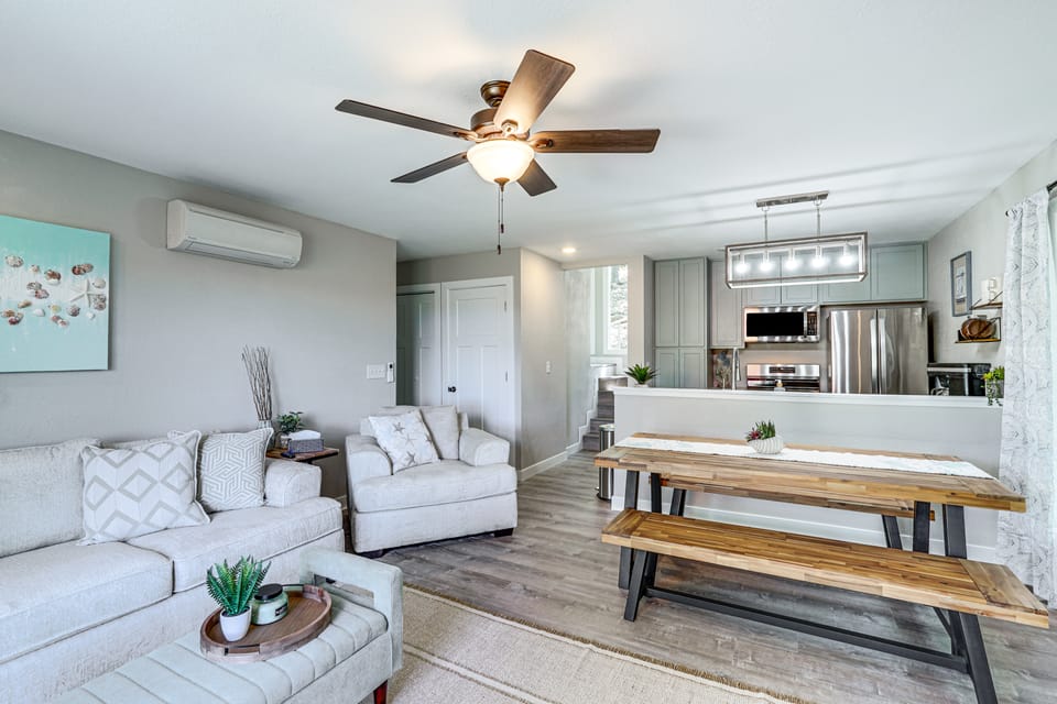Lake Views: Osage Beach Home w/ Gas Grill! House in Lake of the Ozarks