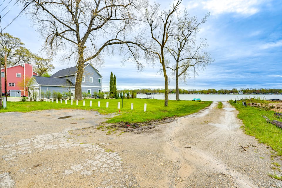 Kayak, Fish, Boat & Swim: Home Near Lakeside Park! House in Sister Lakes
