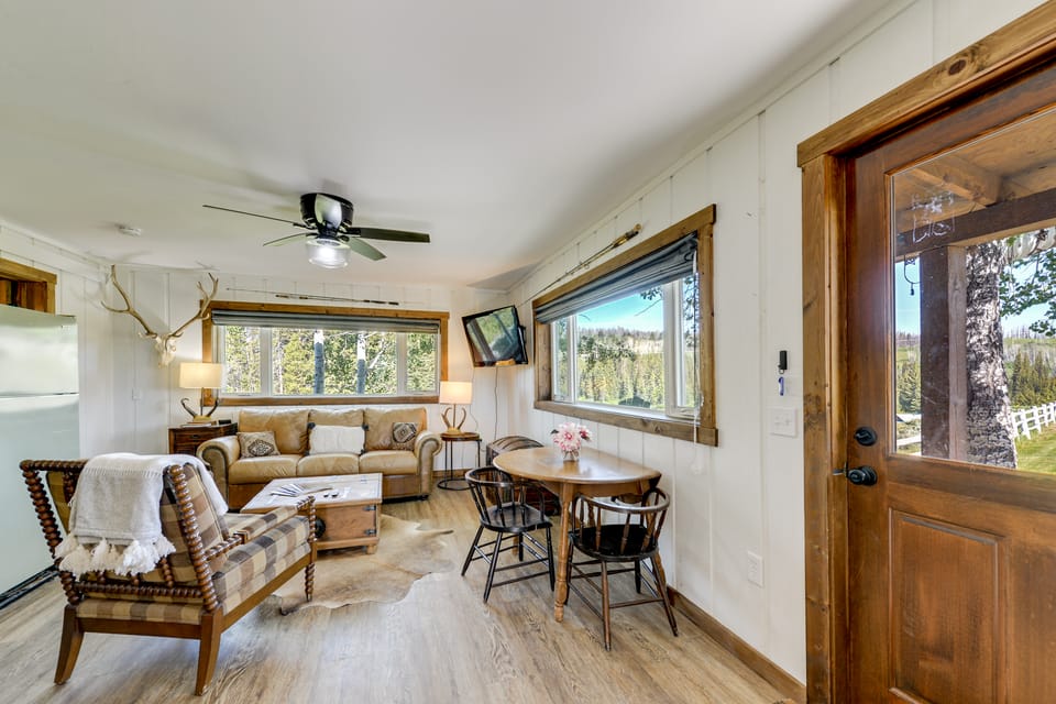 ‘The Bunkhouse’ in Bondurant: Pet Friendly House in Wyoming