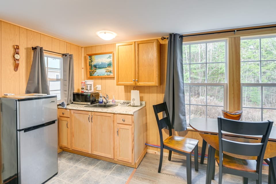 Cozy Brownville Cabin: 2 Mi to Schoodic Lake! House in Northeast Piscataquis