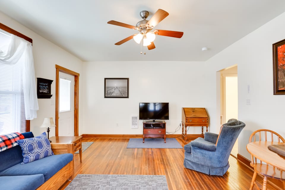 Amish Country Townhome: Near Hiking & Fly Fishing! Apartment in Pennsylvania