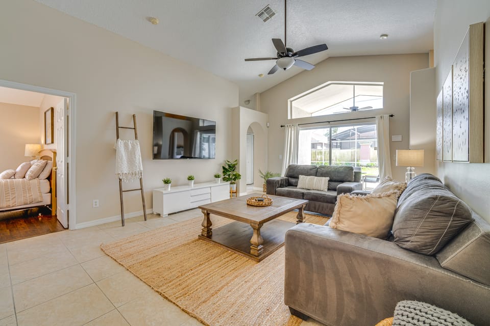 11 Mi to WDW: Kissimmee House w/ Private Pool! House in Four Corners