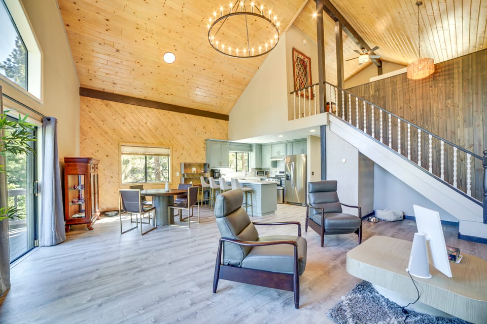 Pine Mountain Club Cabin w/ A/C & EV Charger House in Pine Mountain Club