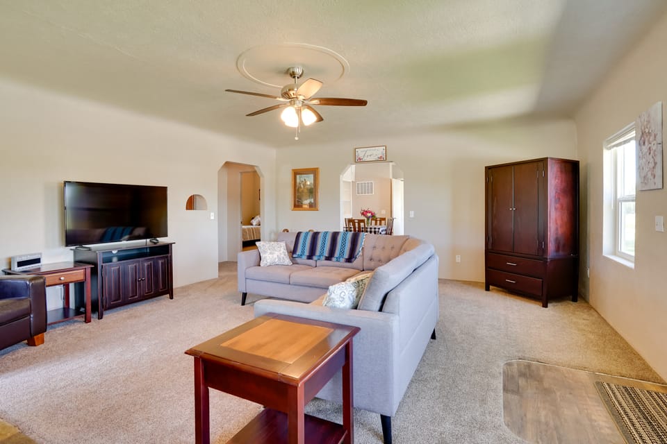 Charming Emmett Home w/ Patio - 14 Mi to Reservoir House in Salmon River