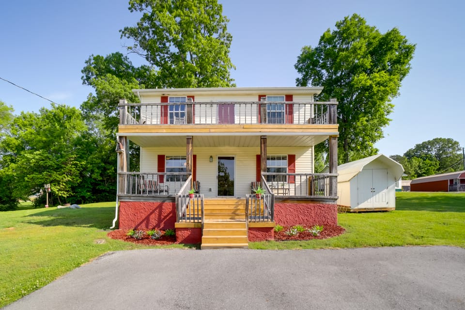 Charming Smokies Home Near National Park! House in Tennessee