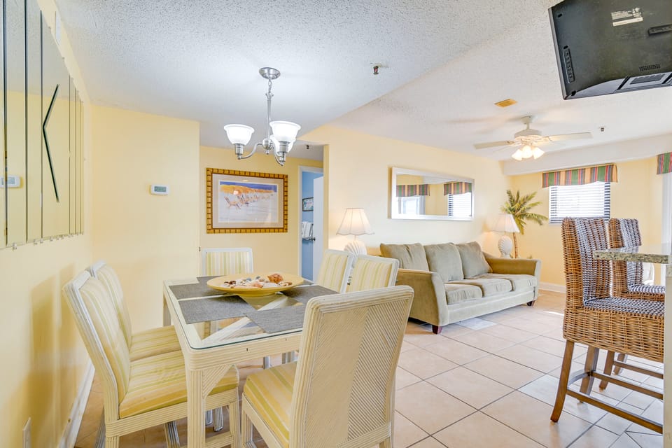 Oceanfront Myrtle Beach Resort Condo w/ Balcony! Apartment in South Carolina