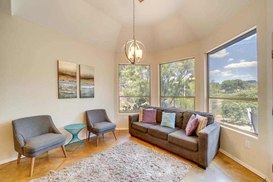 Red Rock State Park Views: Sedona Home w/ Fire Pit House in Village of Oak Creek