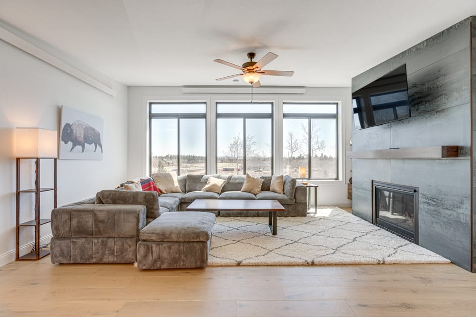 3 Mi to Fairplay Beach: Mountain Getaway House in Park County